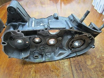 MR 250 ELSINORE HONDA 1976 CAJA MOTOR DERECHA Foto 1 de 4