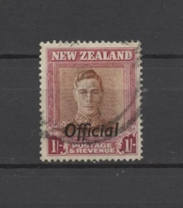 No: 117975 - NEW ZEALAND - AN OLD 1 SHILLING STAMP w. OP. "OFFICIAL" - USED!! - Picture 1 of 1