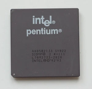 Socket 7 Processor CPU - Intel Pentium 133 - 133MHz - SY022 - TESTED - Picture 1 of 2