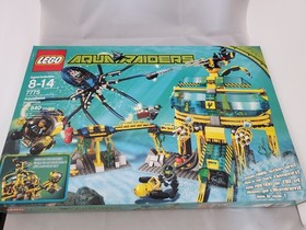 LEGO Aqua Raiders Set: 7775 -  Aquaraiders Aquabase Invasion/NEW/SEALED