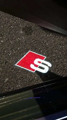 🧨BLACK FRIDAY NEW 2025 4G0052133J Proiettore a LED Audi Originale Con Logo S - Immagine 1 di 4