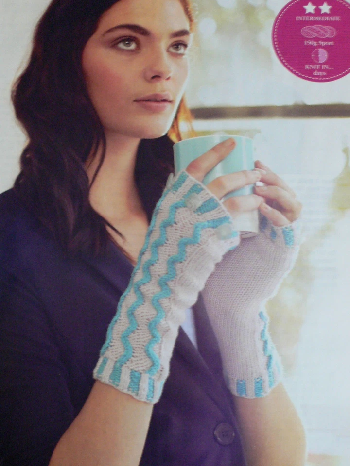 Mitts Knitting Pattern - Image 1 of 1