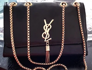 NEU modische kleine rechteckige schwarze Y-Knopf-Tasche mit Schulterumhängetasche - Bild 1 von 4