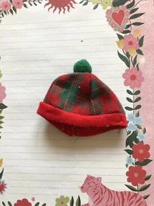 Barbie abiti vintage accessori anni 80 anni 90 cappello berretto pon pon - Foto 1 di 1