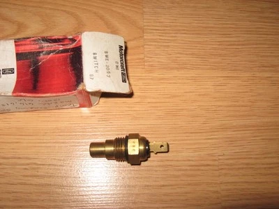 Interruptor de ventilador de refrigeración del motor NOS SWE-2057 1971-1980 Mazda 616 Mazda 808, 1200 GLC Foto 1 de 4