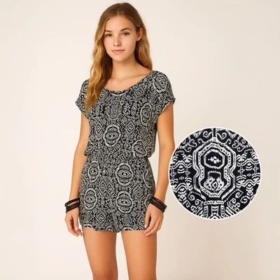 Mameluco estampado blanco y negro - talla M (juniors) Foto 1 de 4