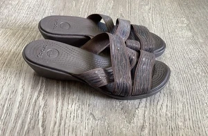 Crocs Womens Size 6 Molalla Sandals Brown Zebra Comfy Cross Strappy Wedge Slides - Picture 1 of 11
