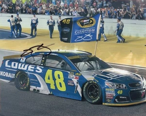 2016 JIMMIE JOHNSON HOMESTEAD WIN AUTOGRAPHED 8X10 PHOTO 7TH CHAMPIONSHIP - Picture 1 of 1