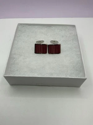 Gemelos David Donahue Esmalte Guilloche Rojo Plata de Ley Foto 1 de 4