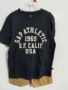 NWT GAP Kids 2 Piece Boys Black Athletic T-Shirt & Khaki Shorts Outfit Set - Picture 1 of 7