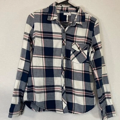 Kirra womens Cute Plaid flannel Pink White Blue Pocket Longsleeve SZ M MED - Image 1 of 4