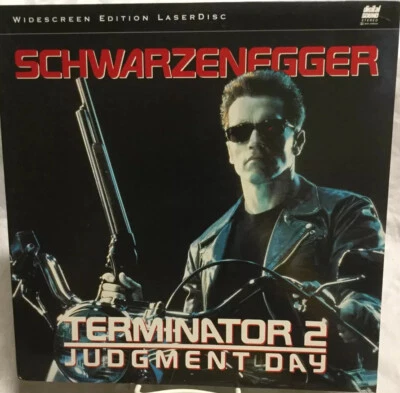 Terminator 2 Judgement Day Widescreen Arnold Schwartzenegge​r Vintage Untested - Image 1 of 4