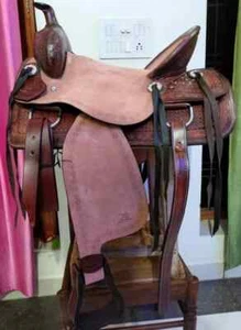 Juego de tachuelas de cuero con herramientas para senderos carreras barril caballo occidental juvenil 13 15 - Imagen 1 de 13