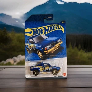 HOT WHEELS 🛞.. SUBARU BRAT.. JKX85.. 1:64 - Imagen 1 de 4