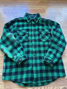 LL Bean Maine Guide Shirt Buffalo Plain Green Black Wool - Picture 1 of 5