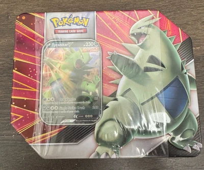 JOGO DE CARTAS COLECIONÁVEIS POKEMON TIRANITAR V STRIKERS LATA LACRADA DE FÁBRICA CÉUS EM EVOLUÇÃO - Imagem 1 de 3