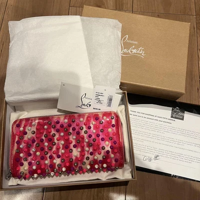 Christian Louboutin Cartera Larga Cremallera Alrededor Tachuelas Caja Cuero Rojo Hecho en Italia Foto 1 de 3