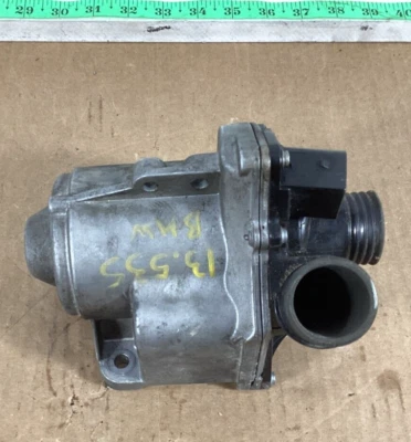 BMW 528I 535I 550I 2009-2016 bomba de combustible de alta presión OEM. Foto 1 de 4