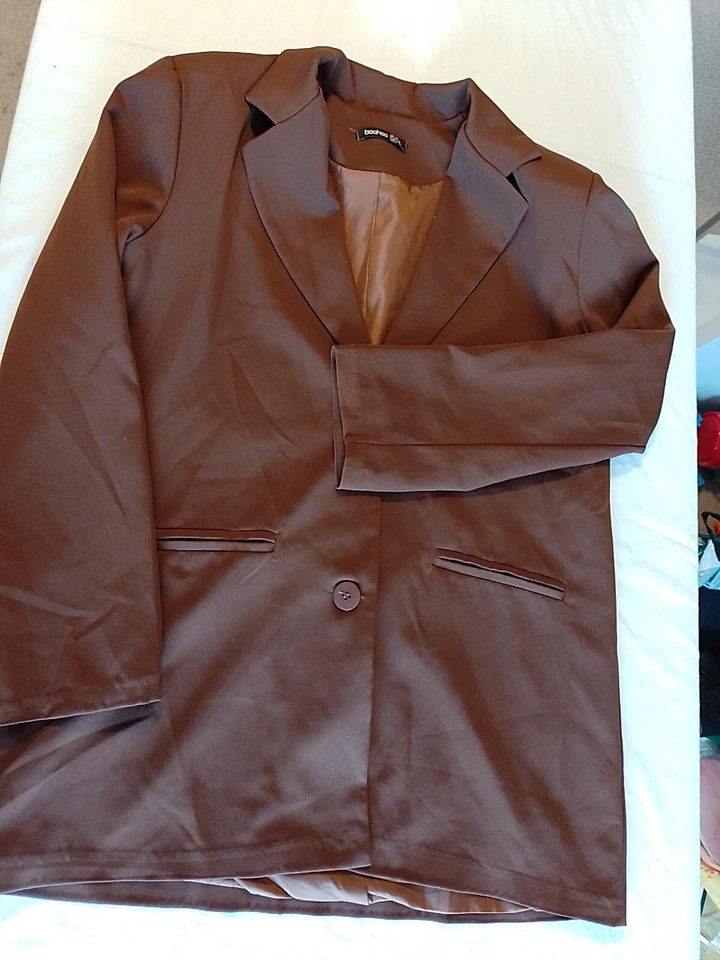 Ladies Blazer Boohoo Size 10 Button Front Brown 22387 - Image 1 of 4