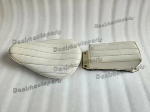WHITE LEATHER VERT RIB CHOPPER SOLO SEAT & PILLION PAD TUCK & ROLL HARLEY BOBBER - Picture 1 of 24