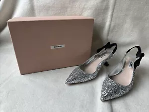 MIU MIU silberne Glitzer-Slingback-Pumps Größe 39,5/US 9,5 - Bild 1 von 9