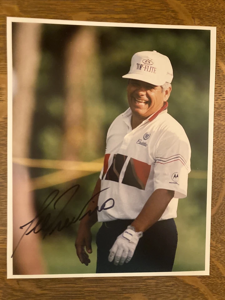 Fotografía autografiada por Lee Trevino de la corte de la leyenda de la PGA Foto 1 de 1