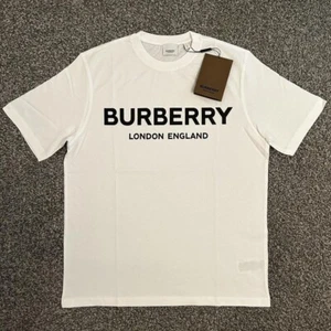 ⭐️ Camiseta Burberry Logo en Blanco ⭐️ 100% AUTÉNTICA ⭐️ NUEVA CON ETIQUETAS ⭐️ - Imagen 1 de 3