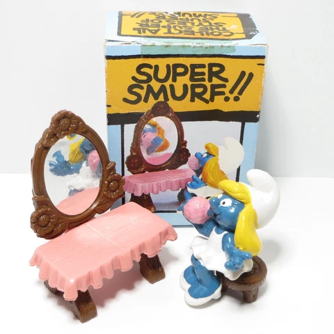 DRESSER VANITY SMURFETTE SUPER SMURF 40234 VINTAGE SCHLEICH PEYO 2" PVC FIGURE Cover