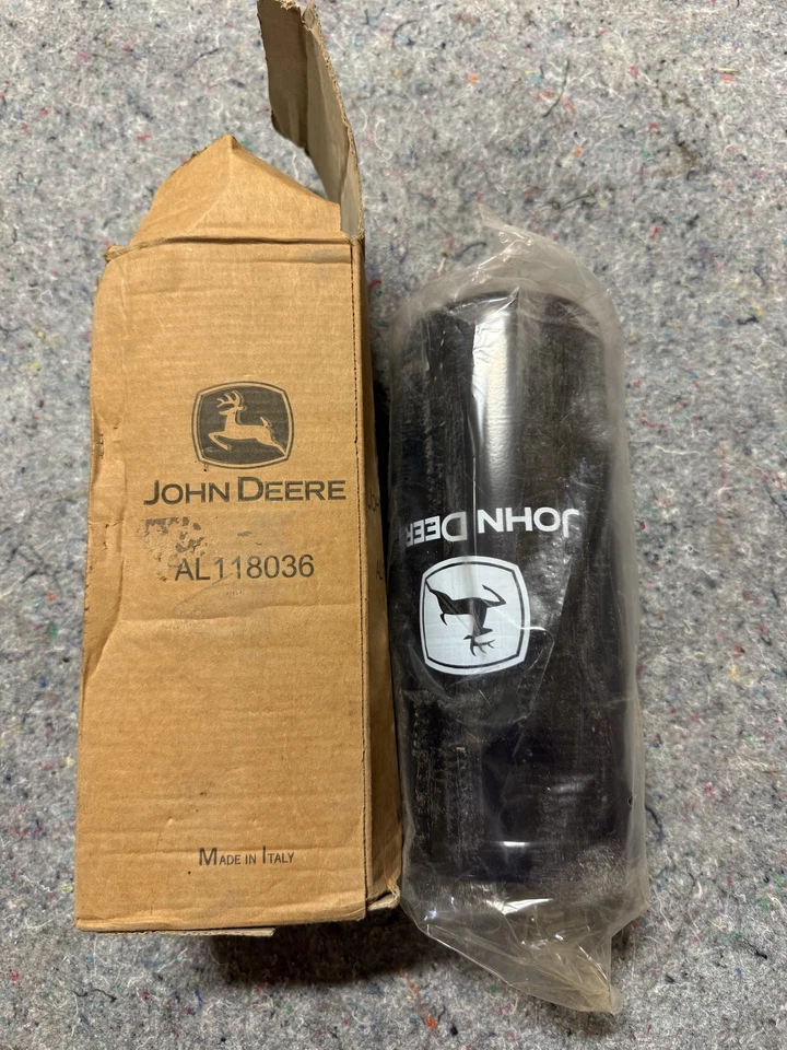 New NOS John Deere AL118036: Hydraulic Oil Filter - Image 1 of 1