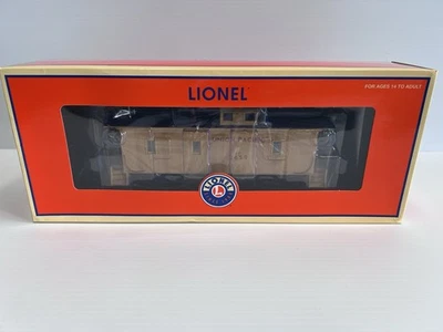 LIONEL UNION PACIFIC CA-1 CABOOSE #2659 O GAUGE railroad railway car 2426400 NEW - Image 1 of 4