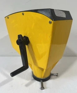 Standard Golf Ball Washer Yellow Post Mount Crank Handle - Picture 1 of 7