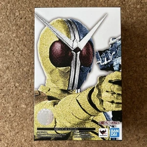S.H.Figuarts Kamen Rider W Luna Trigger True Bone Carving Method Figure New - Picture 1 of 3