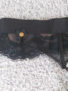 CINTURA BRETELLE FODERATA BOUX AVENUE NERA E ROSA TAGLIA UK 16-18 POSSIBILMENTE USATA UNA VOLTA - Foto 1 di 16