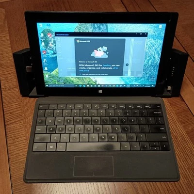 Microsoft Surface Pro Gen 1 i5-3317U@1.7GHz 4GB RAM 128GB Dock 2 Pens 2 Keyboard - Image 1 of 4