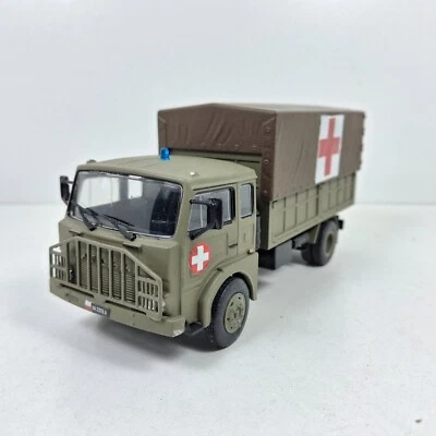 1/43 Camión truck ejercito Cruz Roja transformación artesanal - Imagen 1 de 4