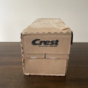 Crest Gum Detoxify Toothpaste Mini Travel 20mL - Case of 36 - Picture 1 of 5