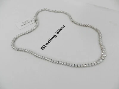 Collar Macy's Circonita Cúbica Tenis Graduado 16" en Plata de Ley Foto 1 de 4