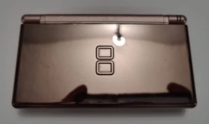 Nintendo DS Lite Club Nintendo Premium Metallic Rose acabado espejo 1/1000 - Imagen 1 de 11