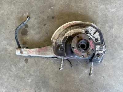 2011-2014 Porsche Cayenne S Front Left Driver Spindle Knuckle Hub AWD 1596 OEM - Image 1 of 4
