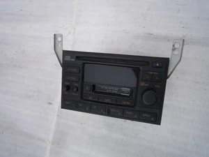NISSAN Skyline R33 Genuine FM/AM Radio CD Cassette Player 日産 スカイライン R33 zenki - Picture 1 of 10