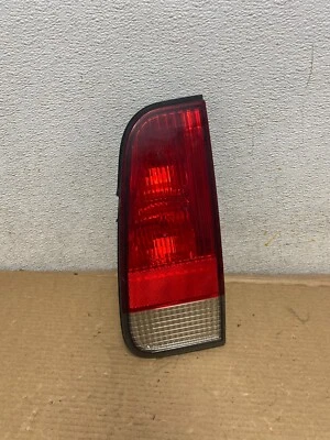 Lincoln Aviator 2003 a 2005 pasajero derecho luz trasera interior lateral OEM N9396 DW Foto 1 de 4