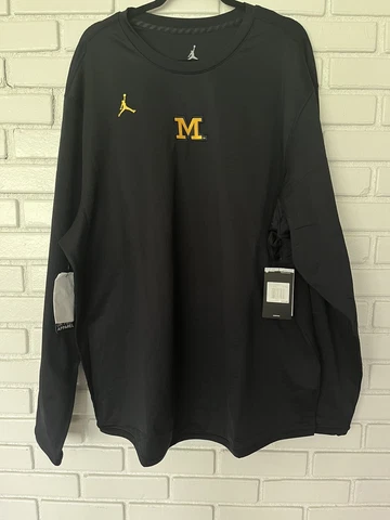 Nike Jordan Michigan Wolverines Therma Fit On Field Pitch Blue Pullover XL Cover