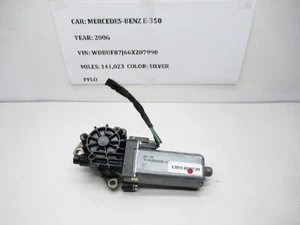03-06 Mercedes W211 E320 E350 Front Left Power Seat Adjust Motor 0390203003 OEM - Bild 1 von 7