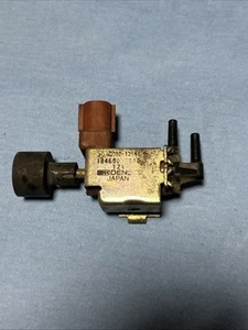 1993-97 TOYOTA CELICA 92-95 COROLLA GENUINE VACUUM SWITCH VALVE 90910-12141  - Picture 1 of 5