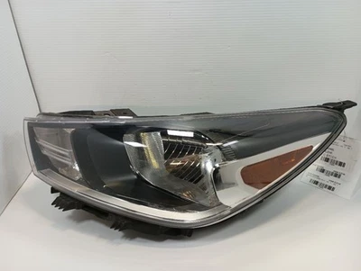 Driver Left Headlight from 2022 Kia Rio 11592646 - Image 1 of 4