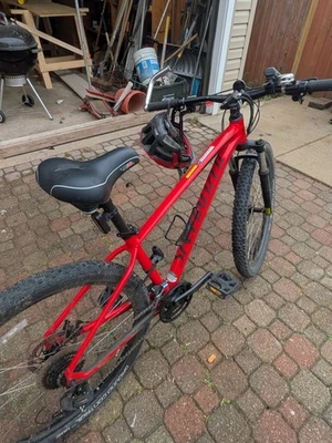 Specialized Diverge Comp E5 28" Gravel Bike - Gloss Tarmac Black/Satin Maroon/Ch - Image 1 of 4