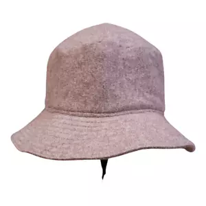 TSE Cashmere Bergdorf Goodman 100% Cashmere Bucket Hat in Taupe Women's O/S - Picture 1 of 5