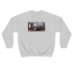 FRIENDs Sweatshirt, The One Where They Play Football, Pop Culture Sweatshirt - Picture 1 of 5