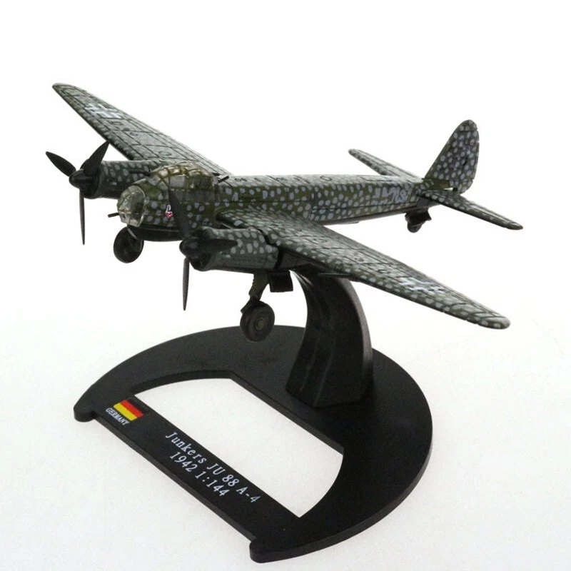 1:144 Scale Alloy Diecast Military Model Junkers Ju 88 Fighter Bomber Aircraft - Image 1 of 4