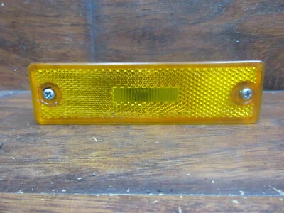Geo Storm : 1990, 1991, Left Side Marker Light (bumper mounted) - Image 1 of 4